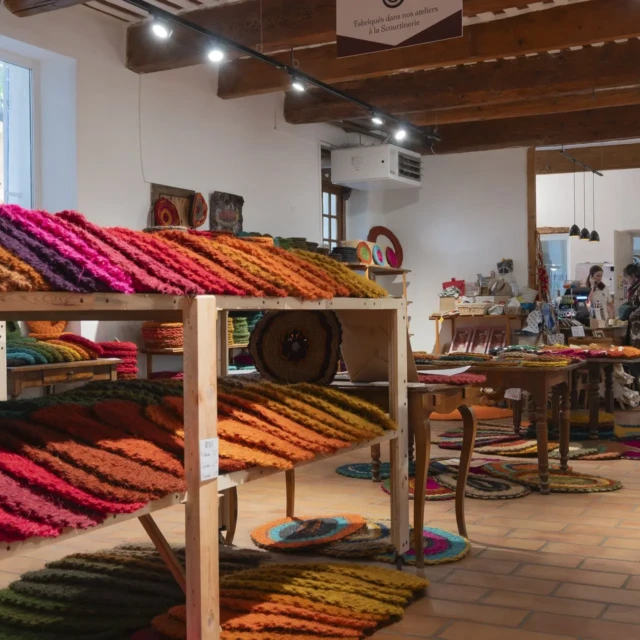 Scourtinerie-boutique-1