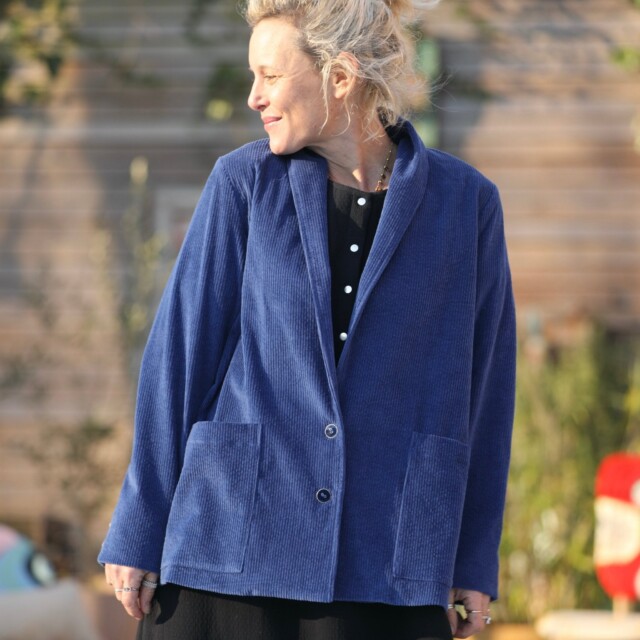 Quintessence - Veste Faustine - velours côtelé bleu doux