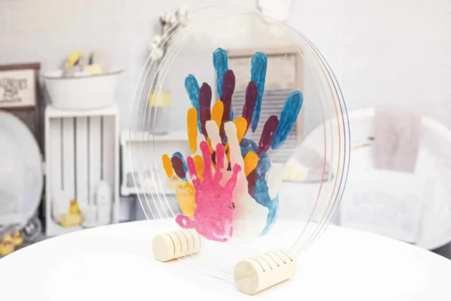 LouYou - Kit Empreintes de mains pour 6 - Deux Supports Ronds