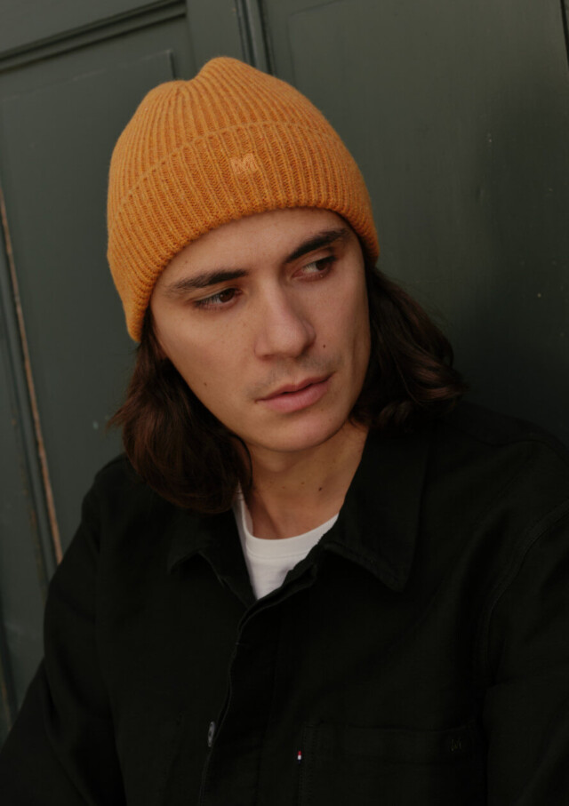 Montlimart - BONNET GLOBE OCRE