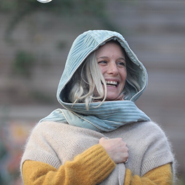 Quintessence - Capuche Rosalie – velours grosse côtes vert d’eau/velours milleraies vert d’eau