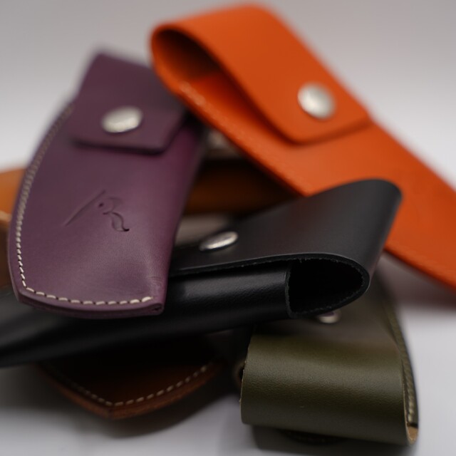 L'Atelier Rosie - Étuis en cuir Le Solen Noir