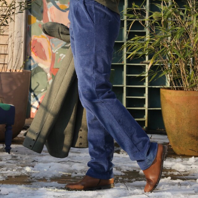 Quintessence - Pantalon Marcus - velours côtelé bleu de travail