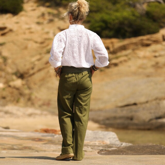 Quintessence - Pantalon Nestor lin vert lichen