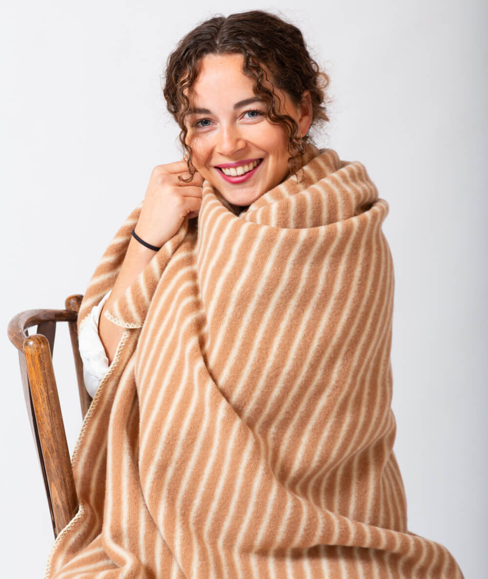 plaid canap laine cru naturel d coration cocooning 1 1 Ardelaine - Plaid tricoté en laine mérinos- Coloris rayés
