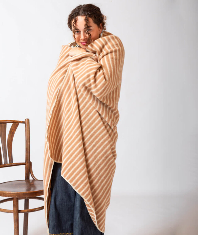 Ardelaine - Plaid tricoté en laine mérinos- Coloris rayés