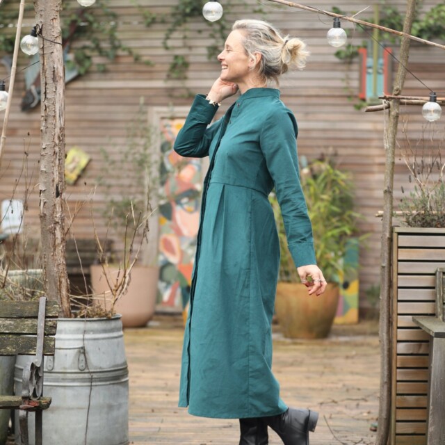 Quintessence - Robe Cyrielle - velours milleraies émeraude