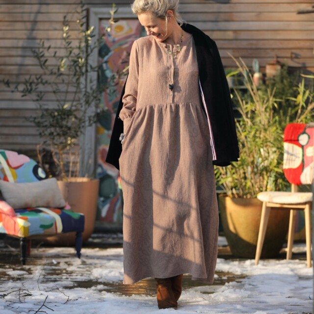 Quintessence - Robe Isis – jacquard coton/lin fleuri camel