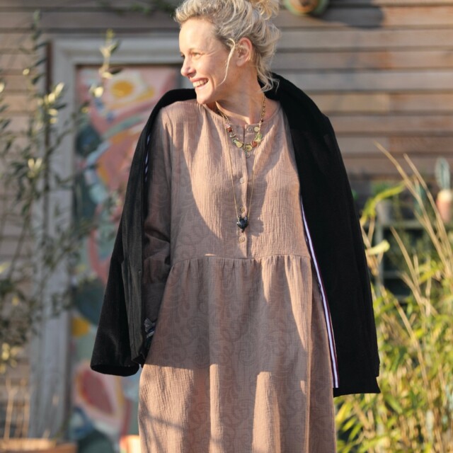 Quintessence - Robe Isis - jacquard coton/lin fleuri camel