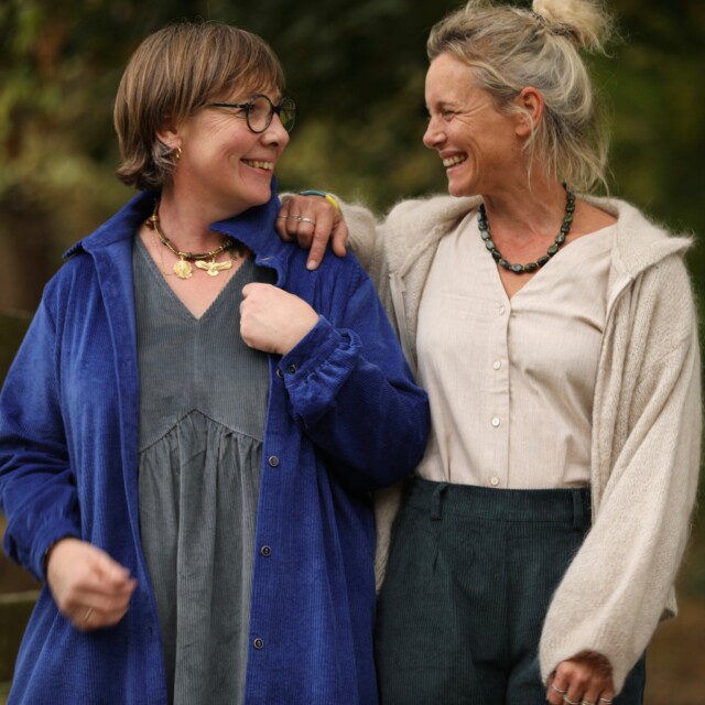 Quintessence - Robe Pensée - Velours côtelé bleu majorelle