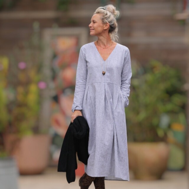 Quintessence - Robe Romane - coton/lin rayé noir/blanc