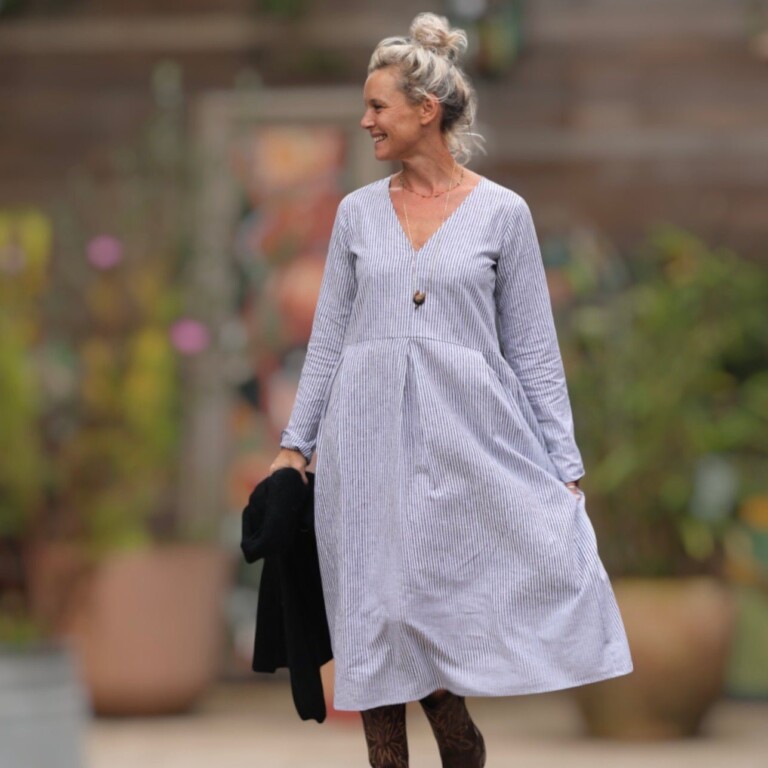 Quintessence - Robe Romane - coton/lin rayé noir/blanc