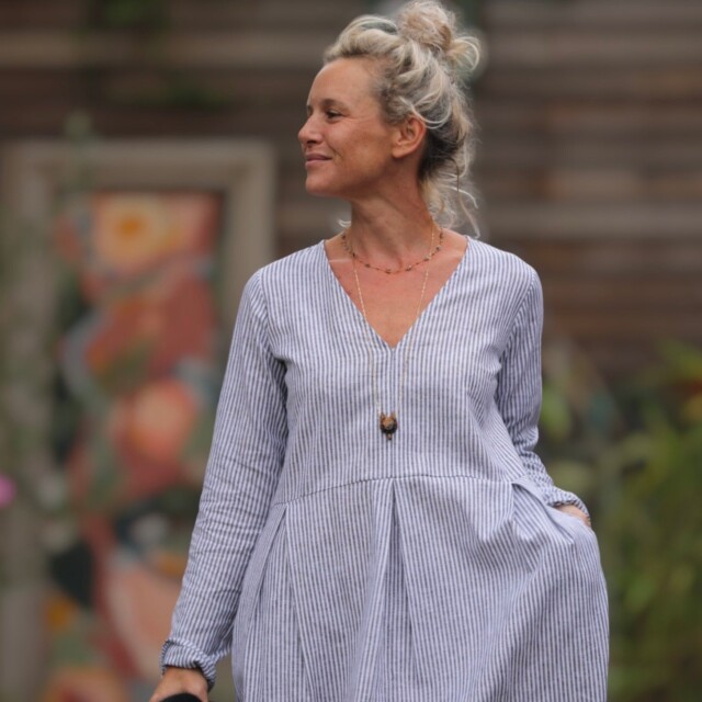 Quintessence - Robe Romane - coton/lin rayé noir/blanc