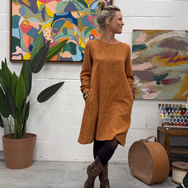 Quintessence - Robe Rosine - double gaze de coton fleurie écureuil