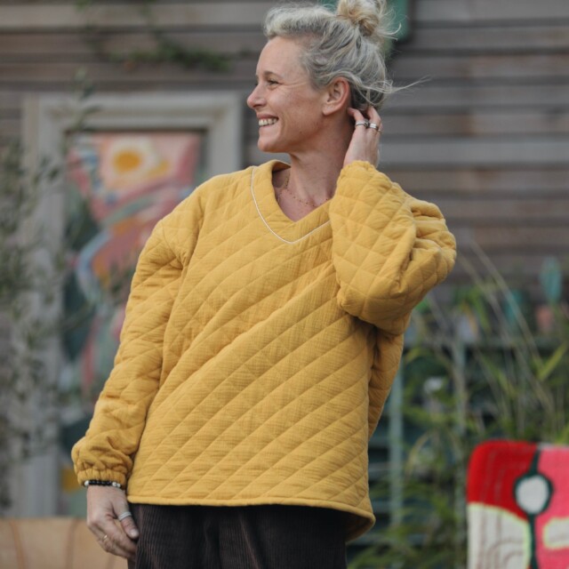 Quintessence - Sweat Gustave-  matelassé en double gaze de coton ocre