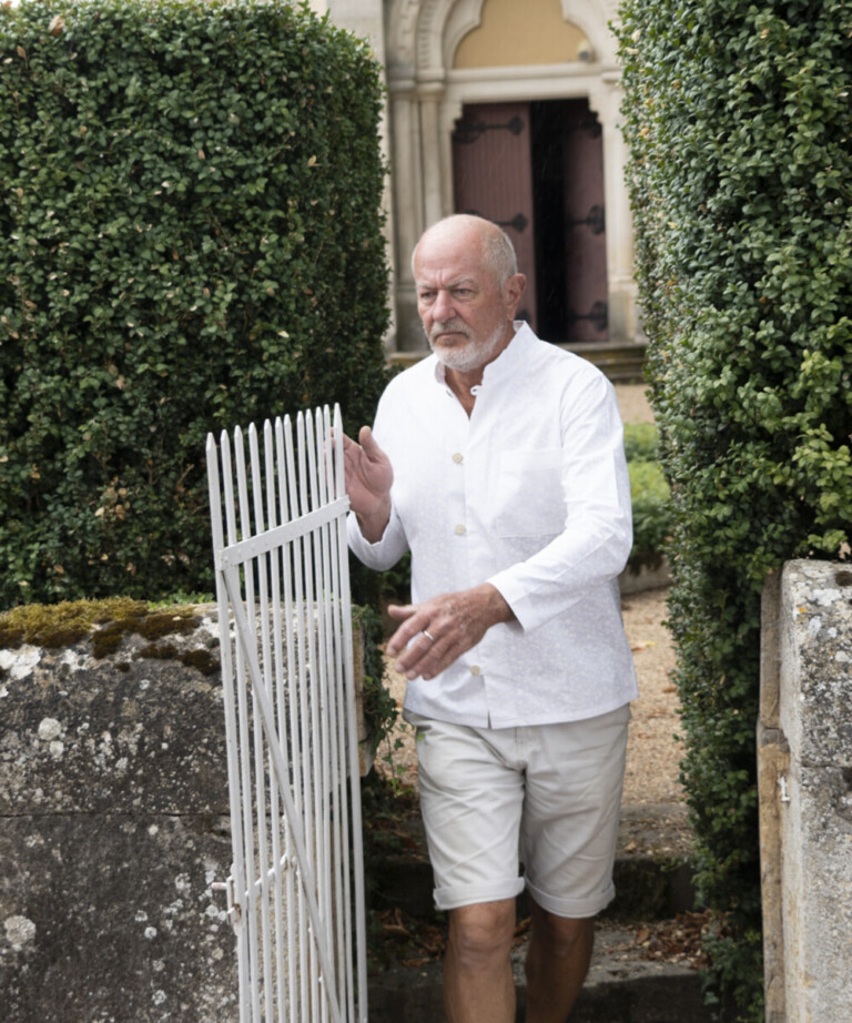 Fleurs Pois & Cie - Chemise ou veste pour homme ? - Blanc