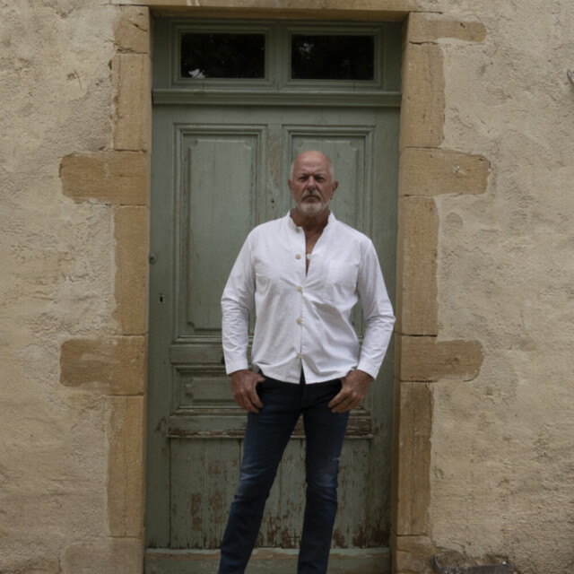 Fleurs Pois & Cie - Chemise ou veste pour homme ? - Blanc