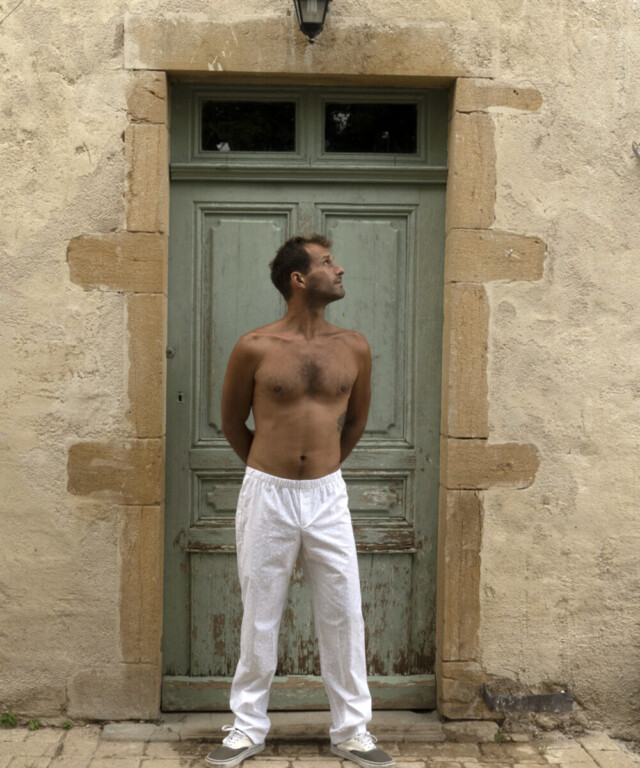 Pantalon Pyjama homme et/ ou de ville – Blanc par la marque Fleurs Pois et Cie Fleurs Pois et Cie - Pantalon Pyjama homme et/ ou de ville – Blanc