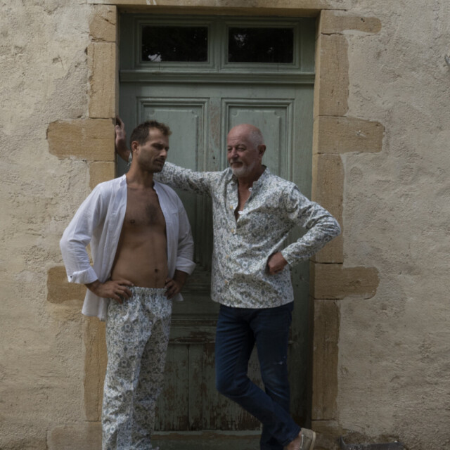 Fleurs Pois & Cie - Chemise ou veste pour homme ? - Blanc/vert foncé/vert clair/Bleu ciel