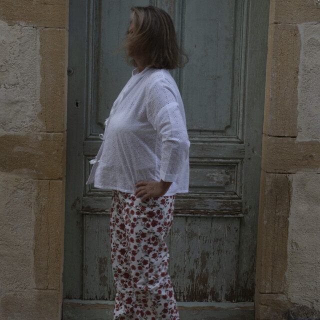 Fleurs Pois & Cie - Pantalon de pyjama femme et/ou de ville - Rouge/Blanc/vert foncé/vert clair