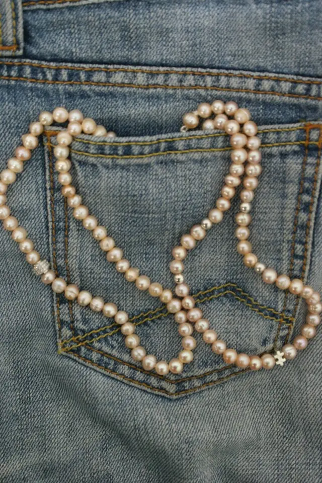 NEIJE - Collier Nana Perles d’eau douces Roses et Plaqué Or Blanc