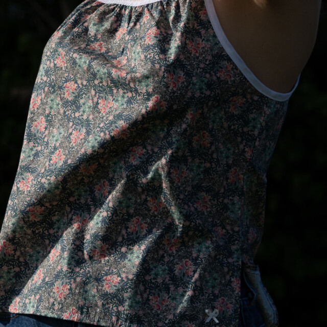 Fleurs Pois & Cie - Caraco femme 100% coton bio de fabrication française - Rose/vert foncé