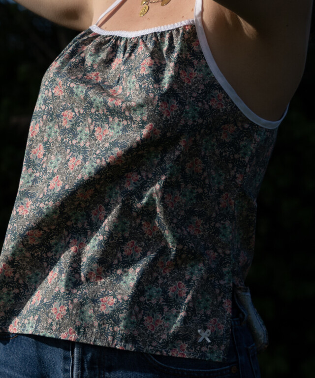 Fleurs Pois & Cie - Caraco femme 100% coton bio de fabrication française - Rose/vert foncé