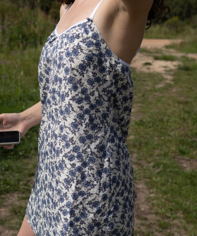 Fleurs Pois & Cie - Nuisette femme ou petite robe 100% coton - Bleu/Blanc