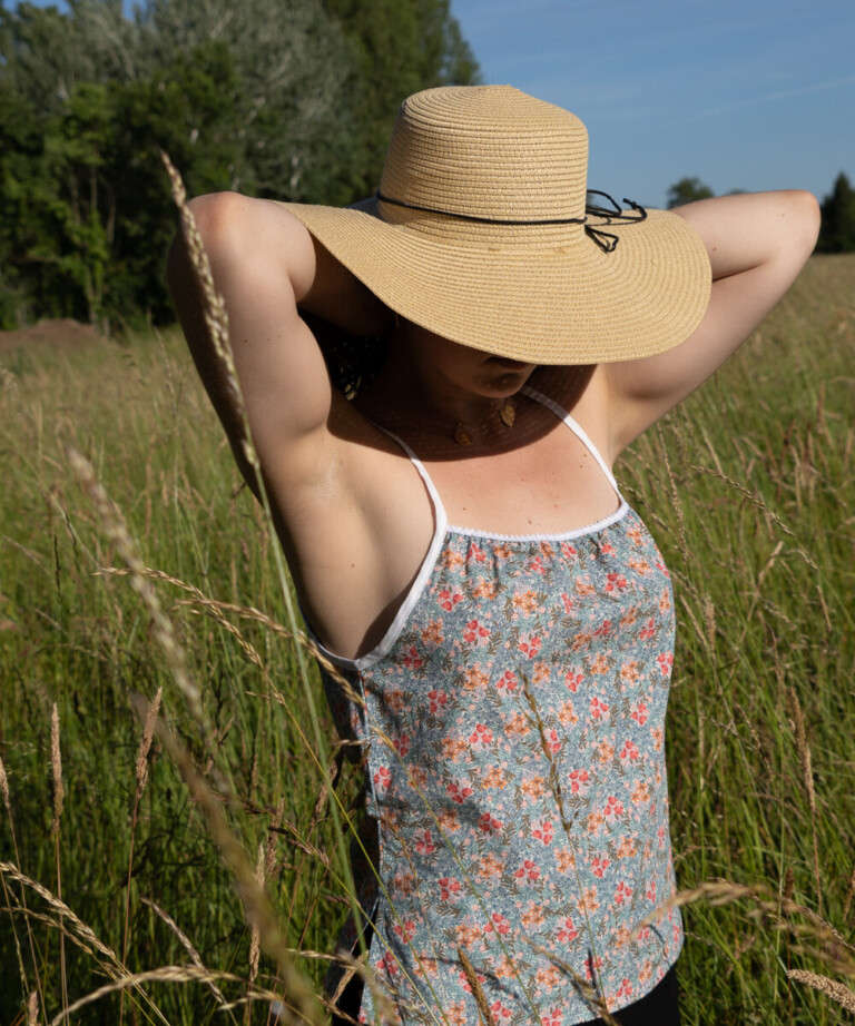 Fleurs Pois & Cie - Caraco femme 100% coton bio de fabrication française - Rose/vert clair