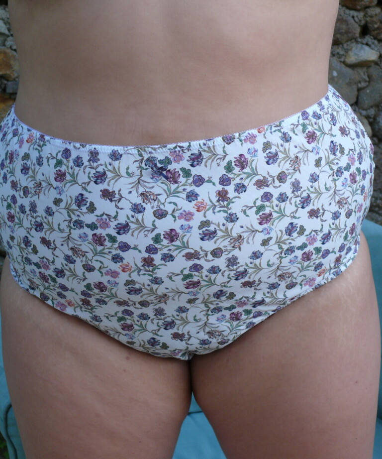 Fleurs Pois & Cie - Culotte Haute 100% coton bio faite en France - Bleu/Violet/Blanc