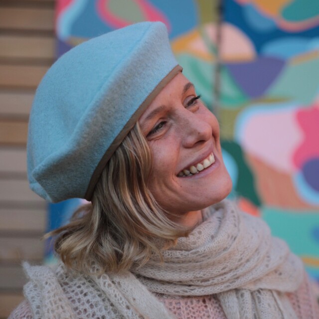 Quintessence - Beret Côme - laine bouillie bleu ciel