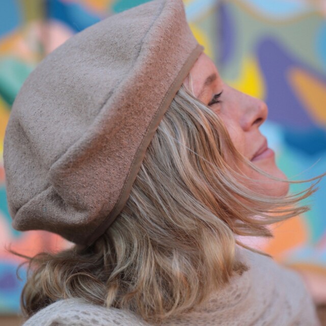 Quintessence - Beret Côme - laine bouillie camel clair