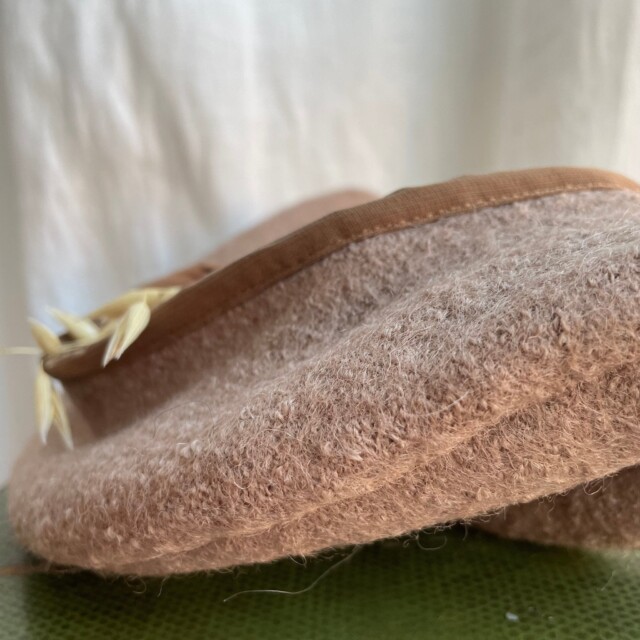 Quintessence - Beret Côme - laine bouillie camel clair