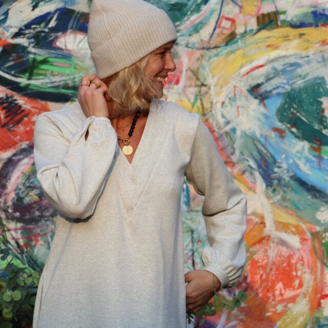 Quintessence - Bonnet Gabriel - beige