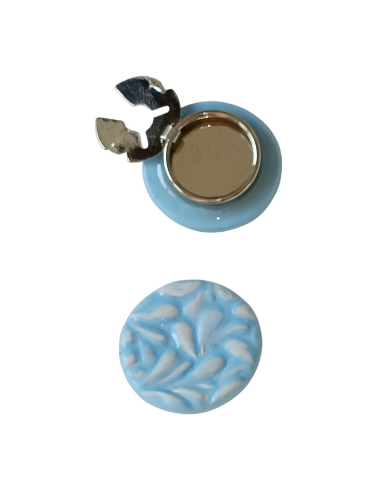 L'Atelier de Patricia - Cache bouton - motif floral Bleu clair