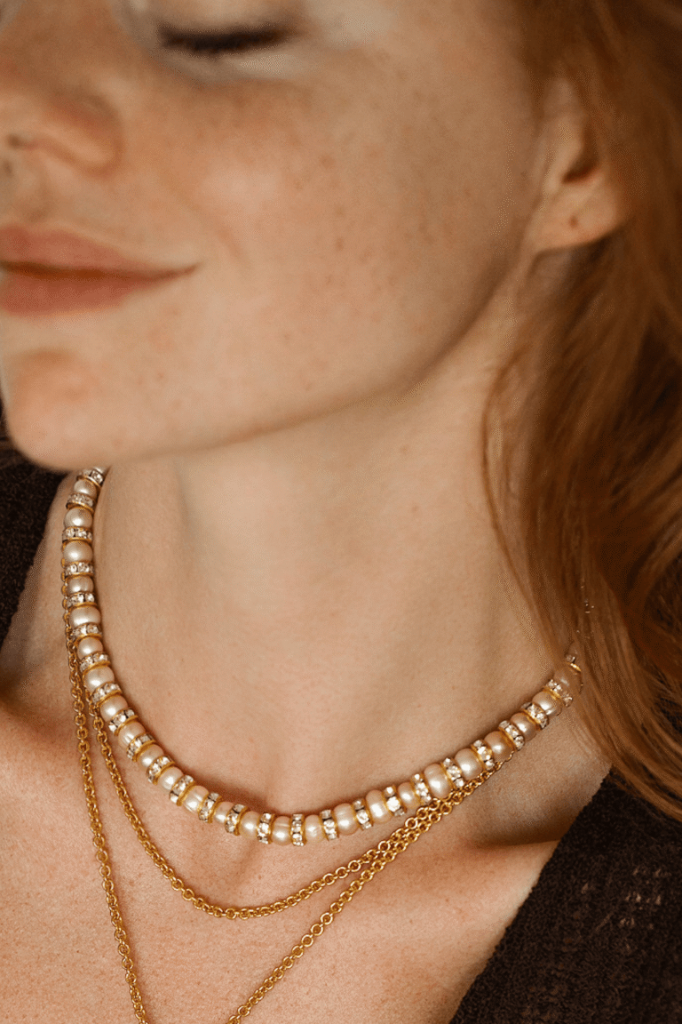 NEIJE - Collier Madame Bovary Perles de Culture Roses et Diamants