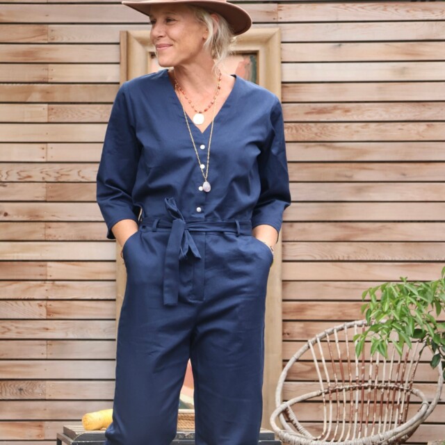 Quintessence - Combinaison Erika sergé de coton bleu nuit