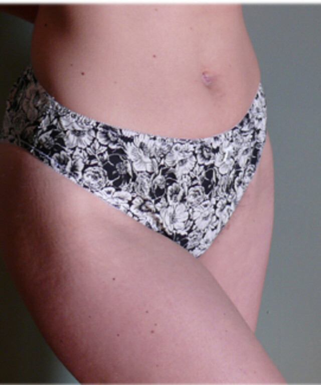 Fleurs Pois et Cie - Culotte femme  invisible 100% coton écologique ou Bio made in France – Noir/Beige