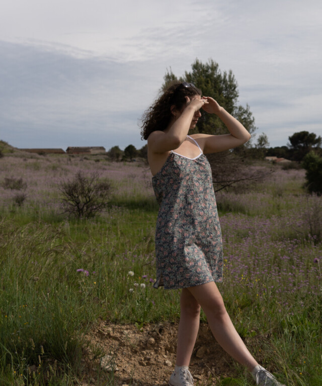 Fleurs Pois et Cie - Nuisette femme ou petite robe 100% coton – Rose/vert foncé