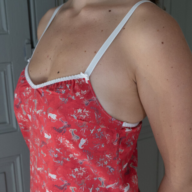 Fleurs Pois & Cie - Nuisette femme ou petite robe 100% coton - Rouge/Blanc/Gris