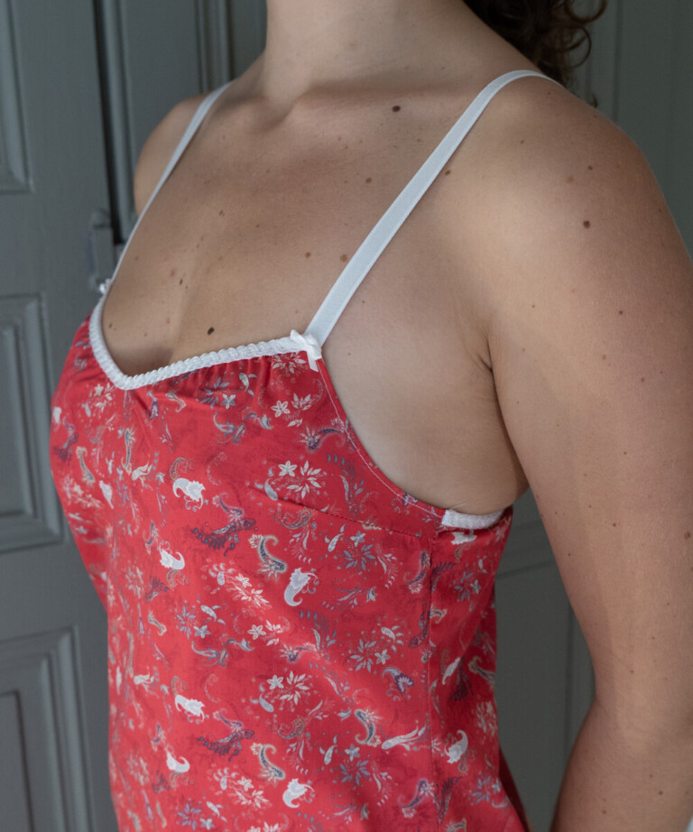 Fleurs Pois & Cie - Nuisette femme ou petite robe 100% coton - Rouge/Blanc/Gris