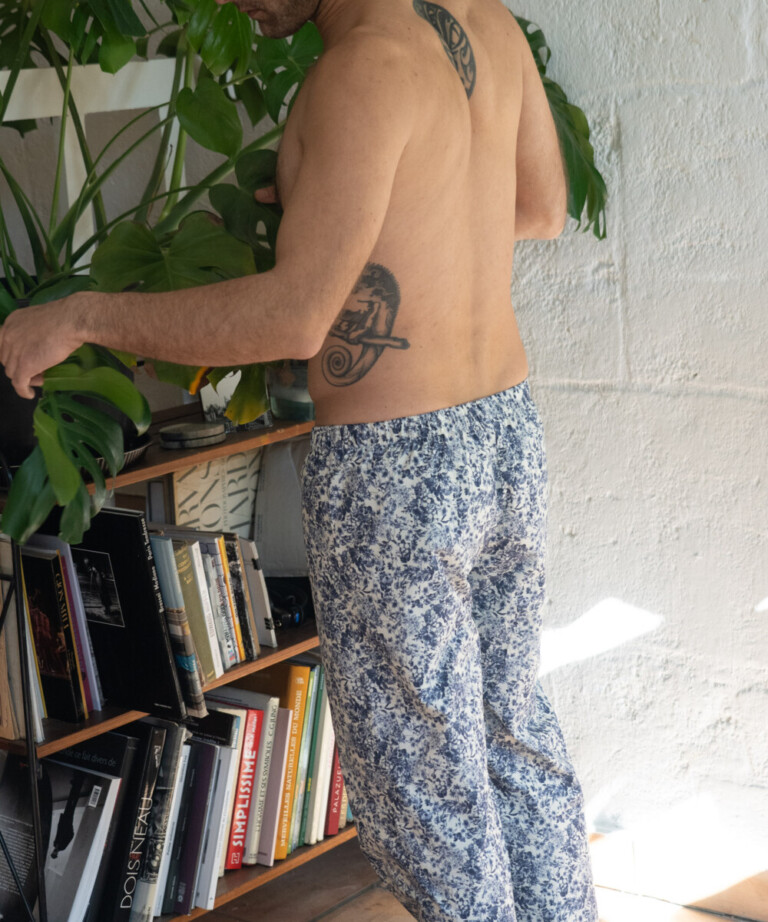 Fleurs Pois & Cie - Pantalon Pyjama homme et/ ou de ville - Bleu/Blanc