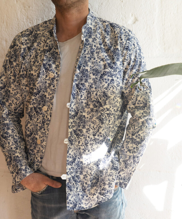 Fleurs Pois & Cie - Chemise ou veste pour homme ? - Bleu/Blanc