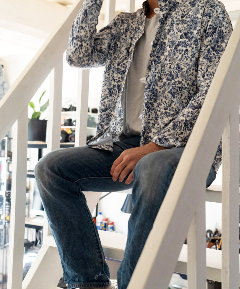 Fleurs Pois & Cie - Chemise ou veste pour homme ? - Bleu/Blanc