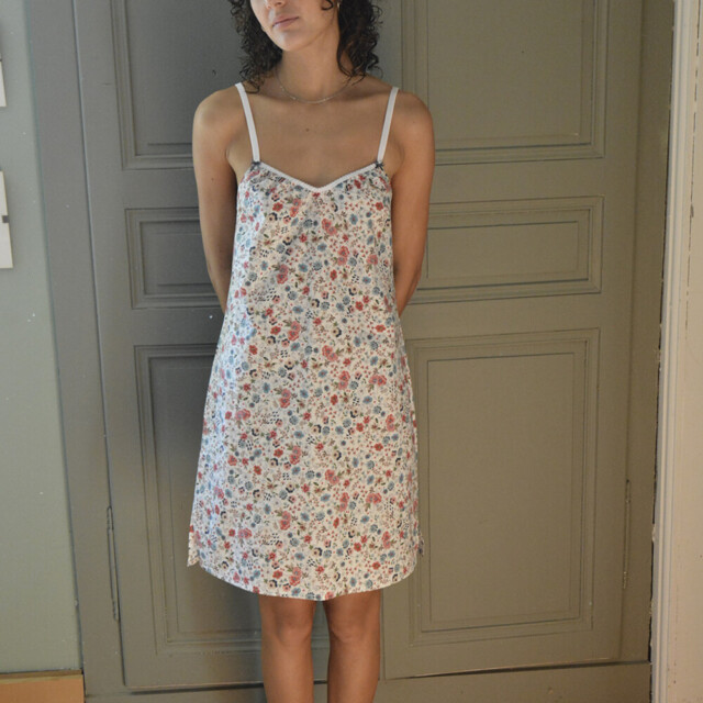 Fleurs Pois & Cie - Nuisette femme ou petite robe 100% coton - Rouge/Ivoire/Bleu/Rose/Blanc/Noir
