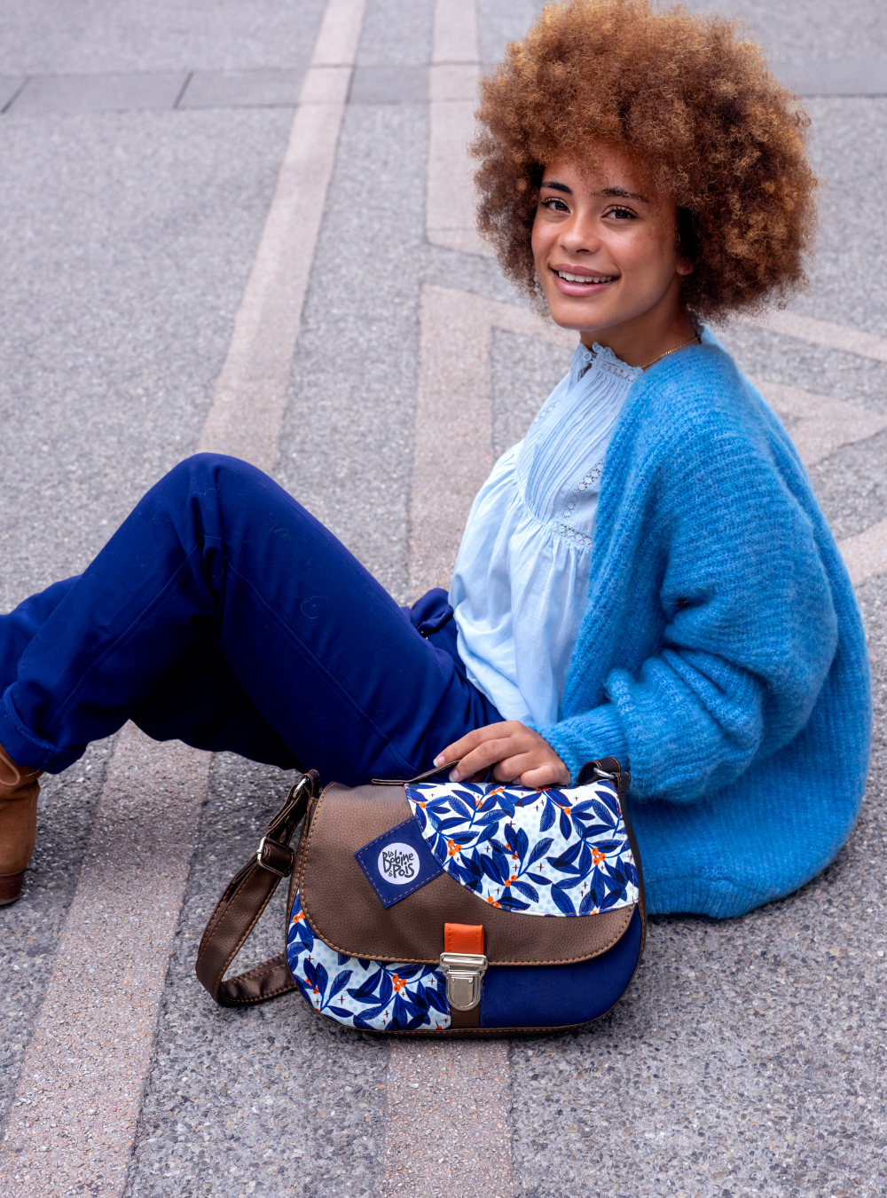 La-bobine-a-pois-sac-Maximiniz-bleu