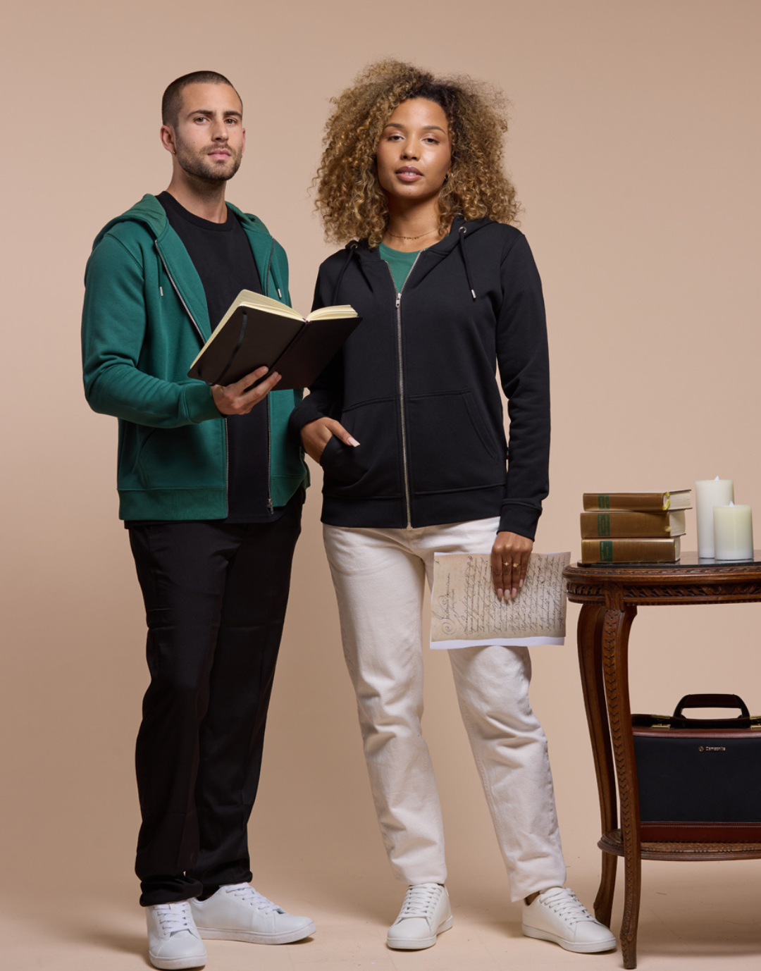 Les-filosophes-duo-hoodies-montaigne