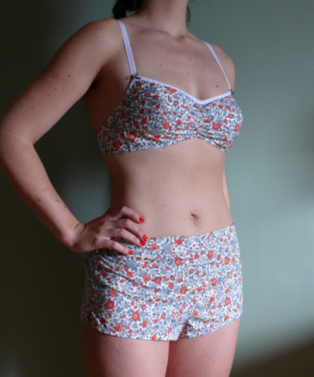 Fleurs Pois & Cie - Soutien-gorge sans armature 100% coton made in France - Rouge/Bleu/vert clair/Gris