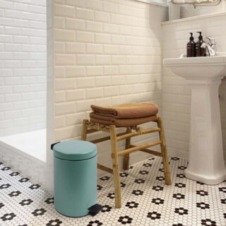 Poubelle de salle de bain à pédale 5L Vert Natura par la marque Prosper la poubelle française Prosper la poubelle française - Poubelle de salle de bain à pédale 5L Vert Natura