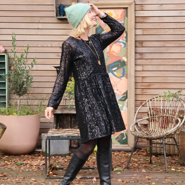 Quintessence - Robe Mia courte - sequins noirs